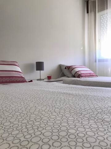 Central apartment in Tui for 4 people