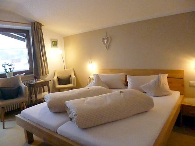 Ferienwohnung Kircher 1  - Südbalkon & Bergblick