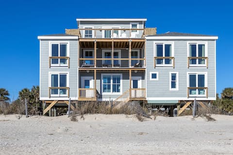 Ocean Front Home with Breath Taking Views!