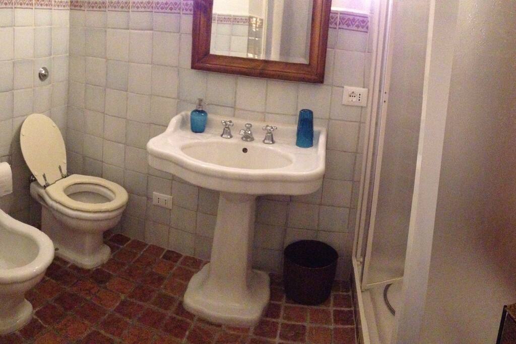 Bagno con Box Doccia