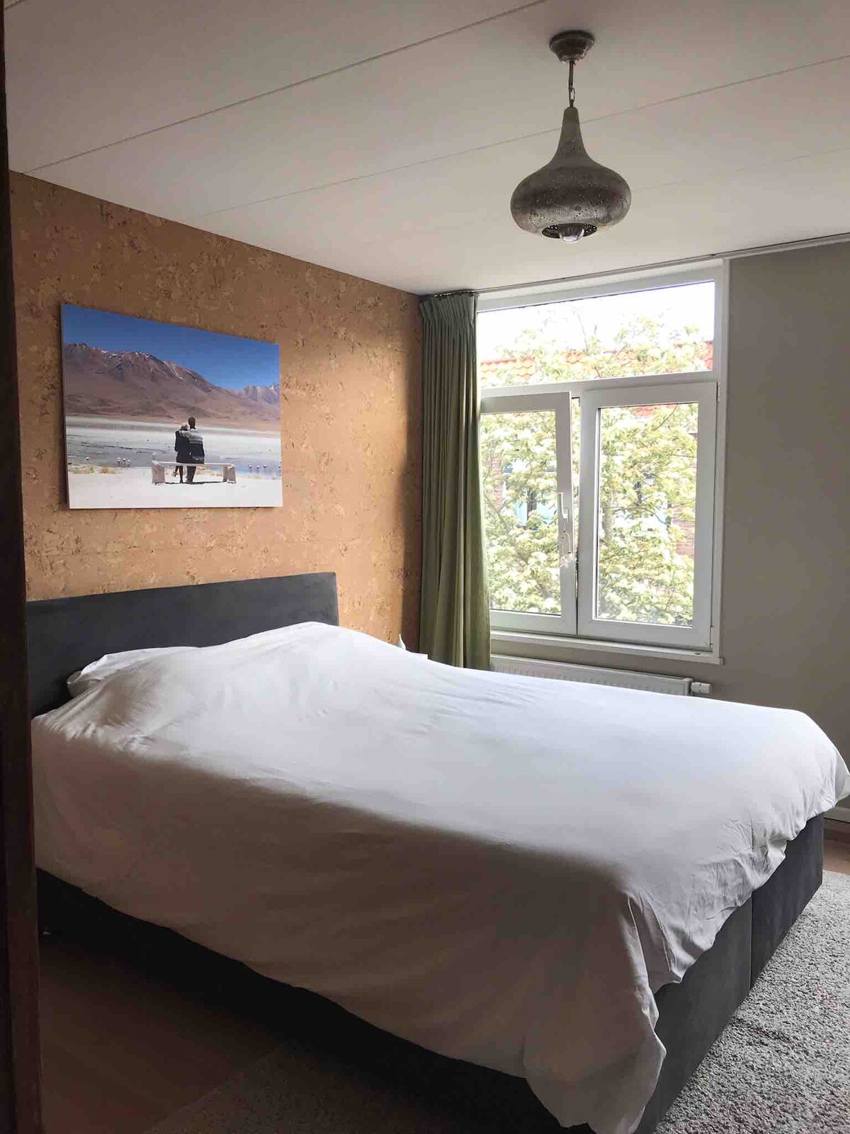 Priestranná hlavná spálňa