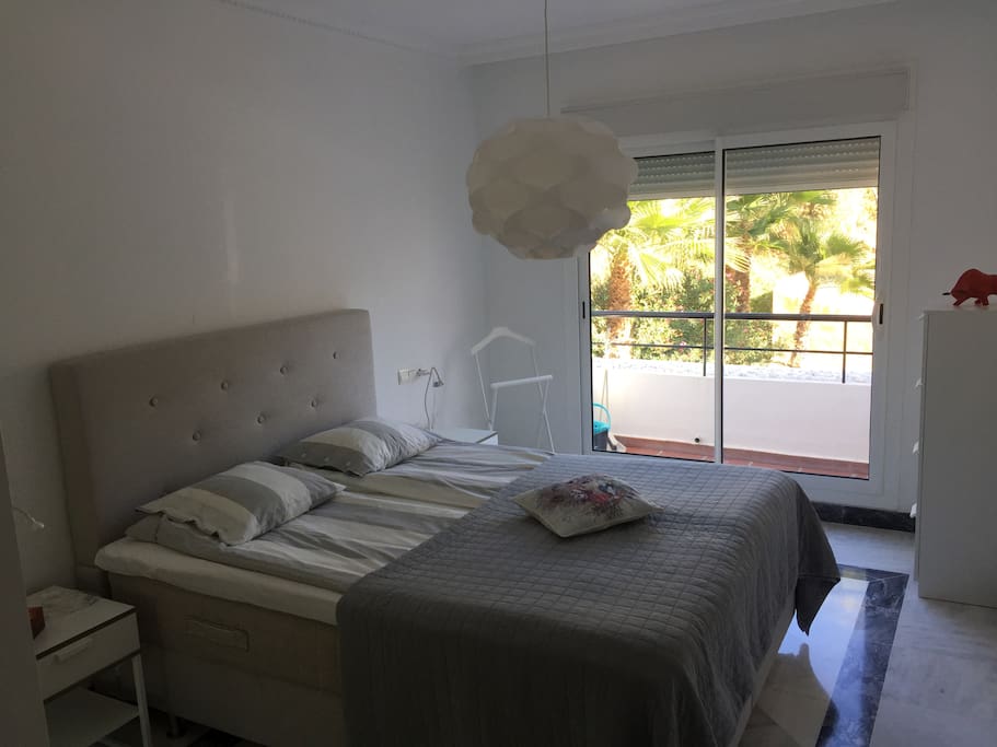 Master bedroom with continental bed