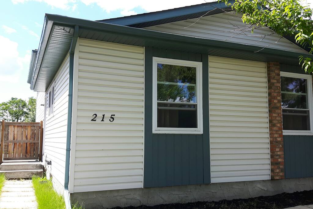 Front of house and side door entrance.