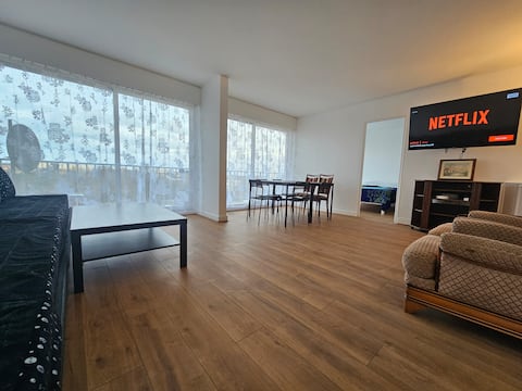 XXL flat 150M²/ 11 single beds / Clean & Calm