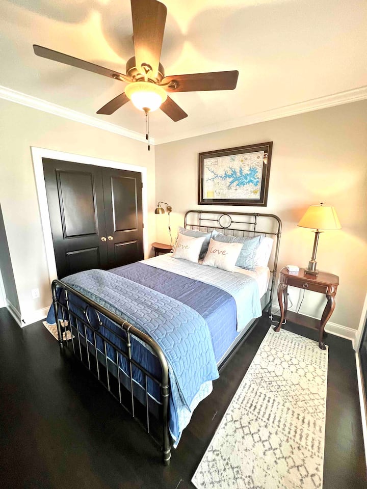 Kiwango cha chini cha chumba cha malkia 