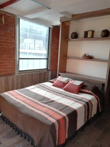Beautiful Cabin-style room