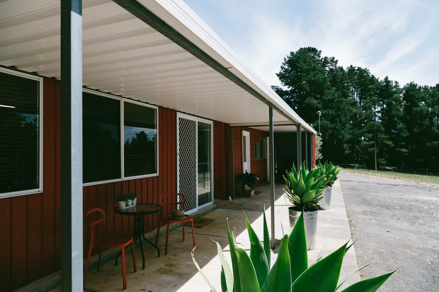 8 Cool Pet-Friendly Airbnb's Near Adelaide You Need To See c12608ef 2675 4d7e bf43 bd5f3e561732