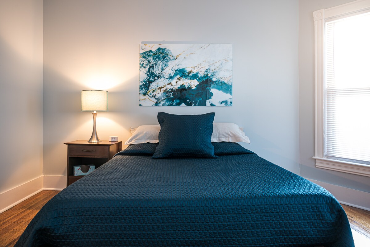 ห้องนอน 2 (Bedroom 2)