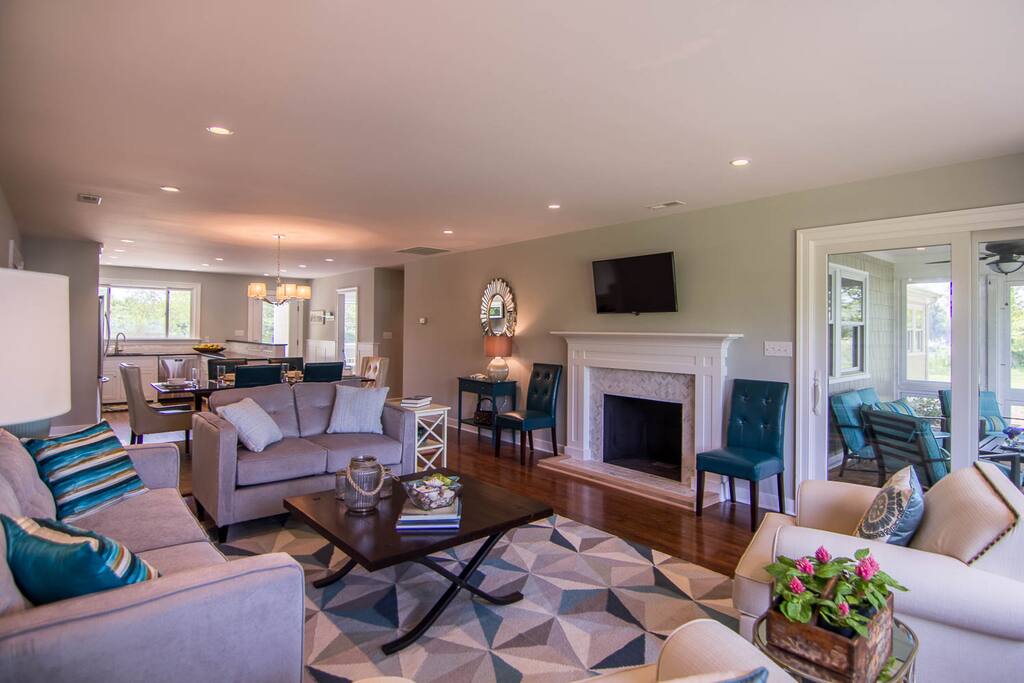 Great Room 2