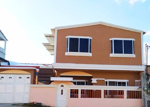 Key House!Apart-studio! Kitchen, A/C