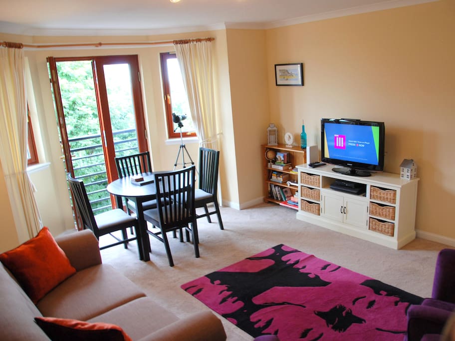 Spacious living room with french doors. Virgin TV, Superfast internet, Wii and Games, Guide books, Board Games and more!