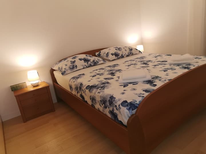 Lit King Size