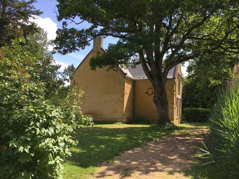 2 large cottages at Chateau de Chanteloup