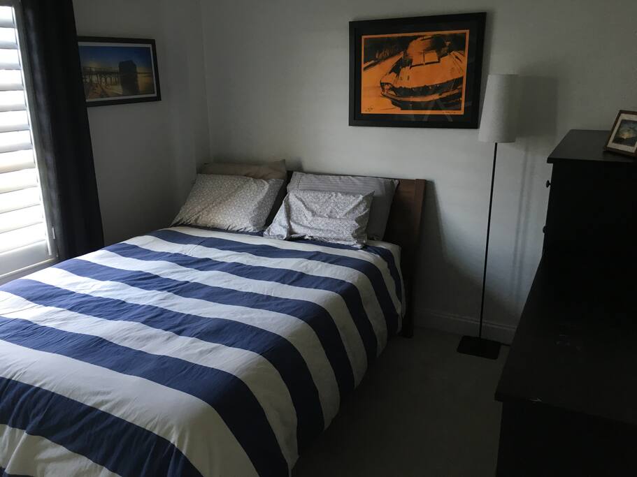 Memory foam Queen bed, east facing room