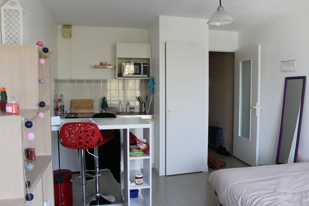 Kitchenette et entrée