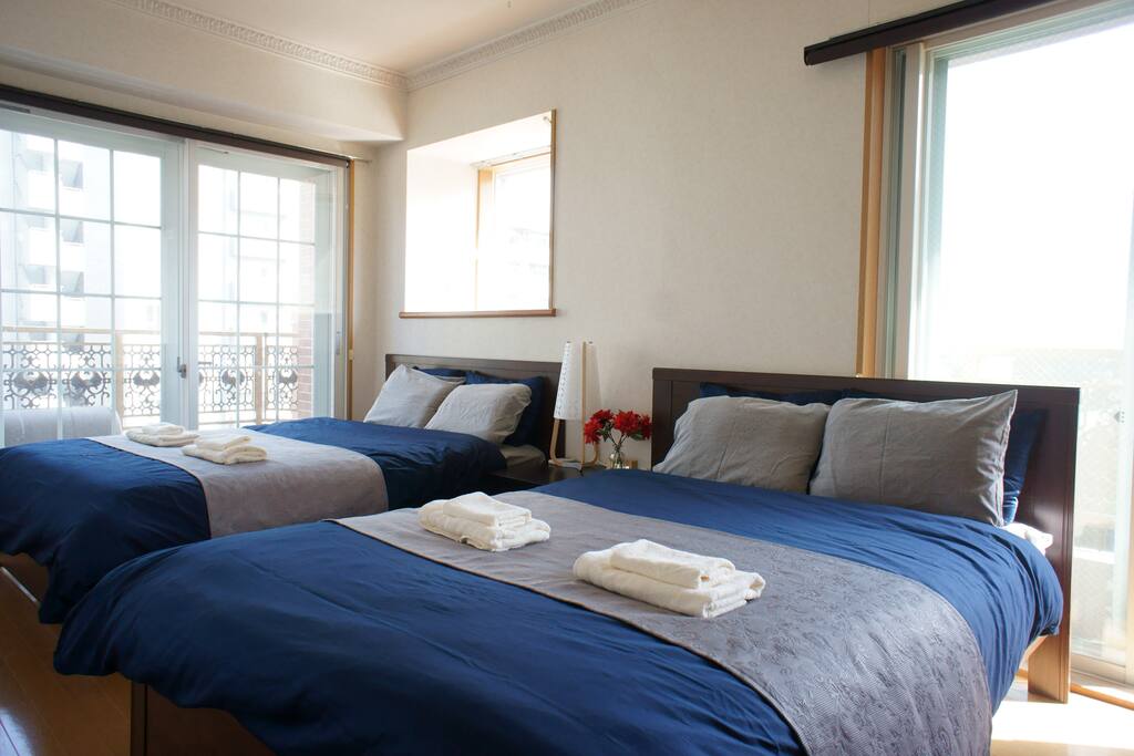 Bed room