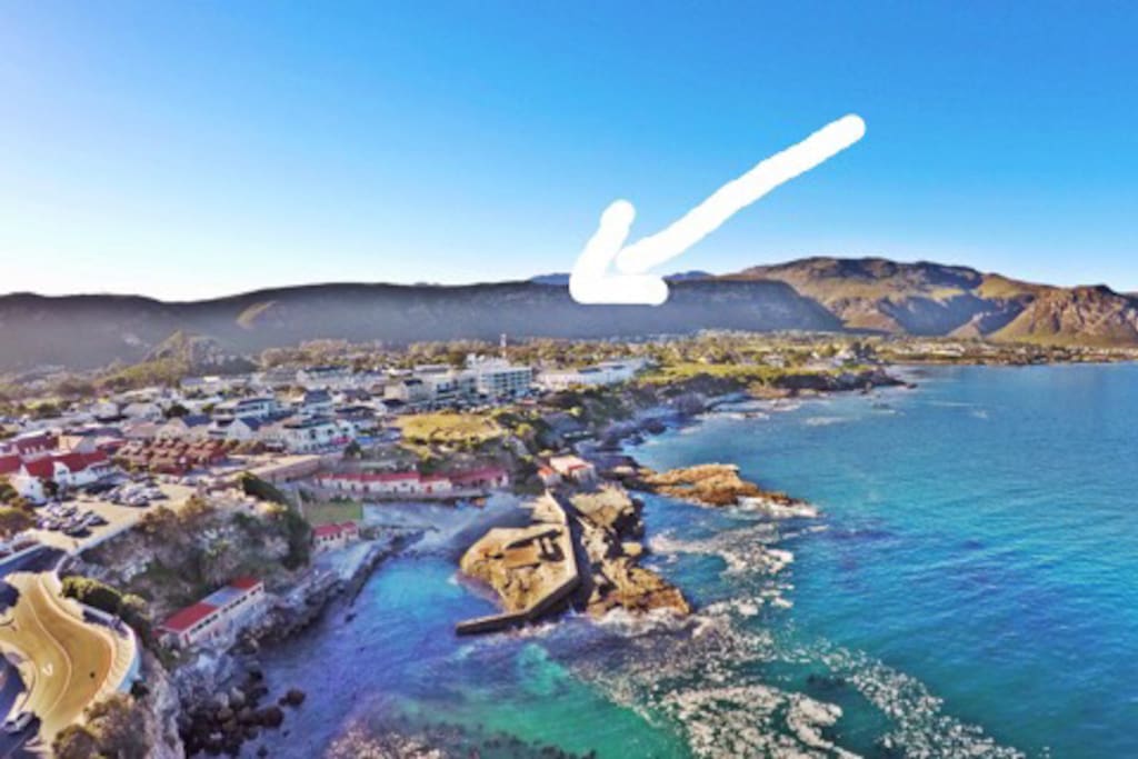 Only a short walk to everything in Hermanus