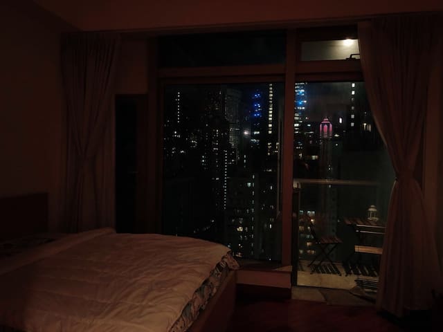 The Avenue ft Pool & Gym