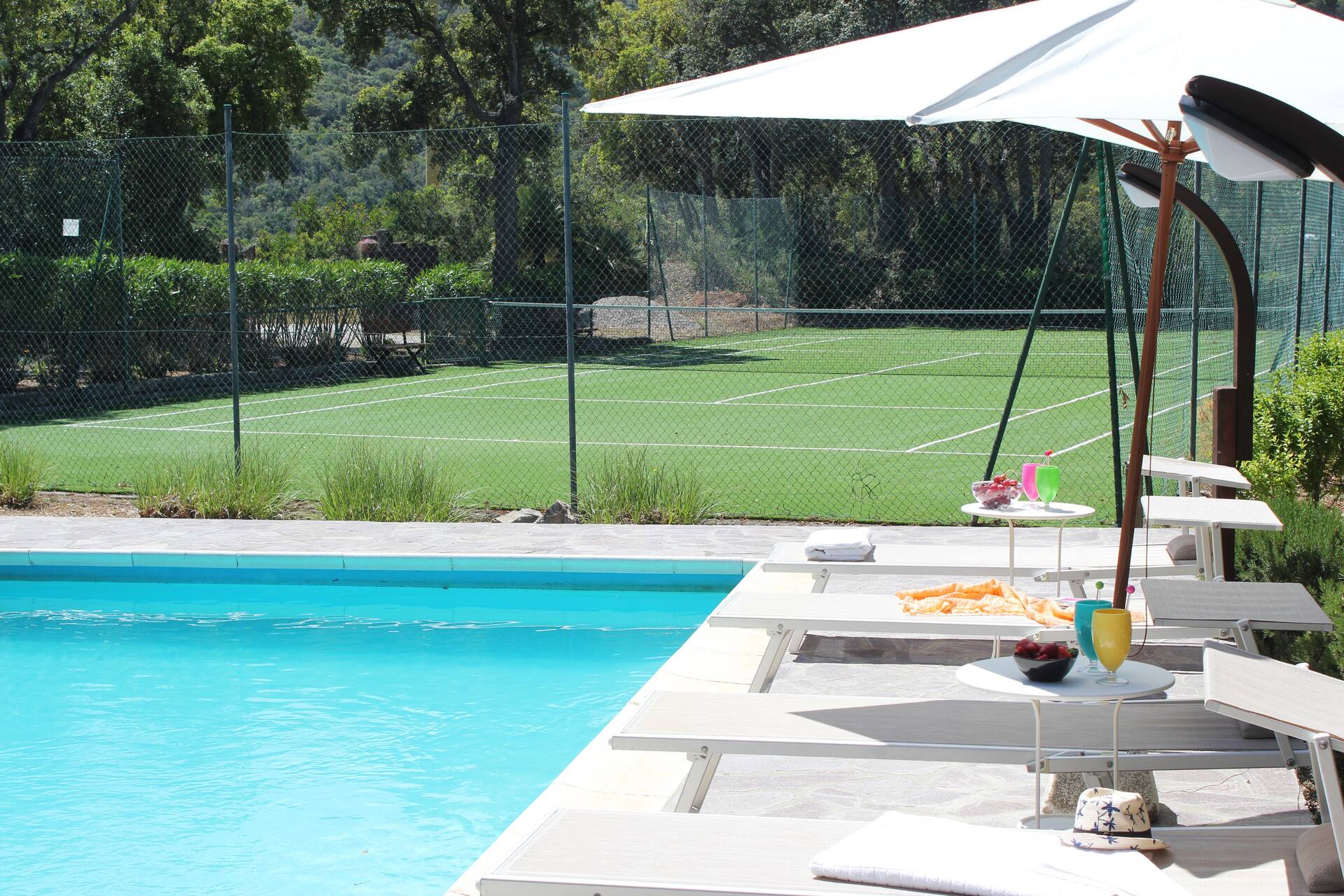 Private villa with pool, tennis, ping pong