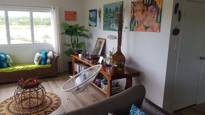 Beautiful Bespoke Beach House In Maninoa Samoa - Samoa