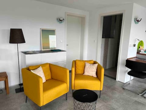Beliebte Airbnb-Anzeige: Alpenblick! modernes, schönes Apartment in Bodenseekreis
