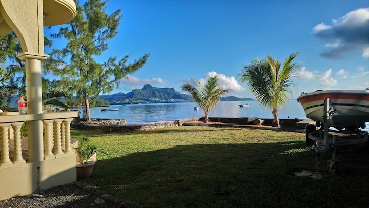 Seafront paradise - Close to beautiful beaches
