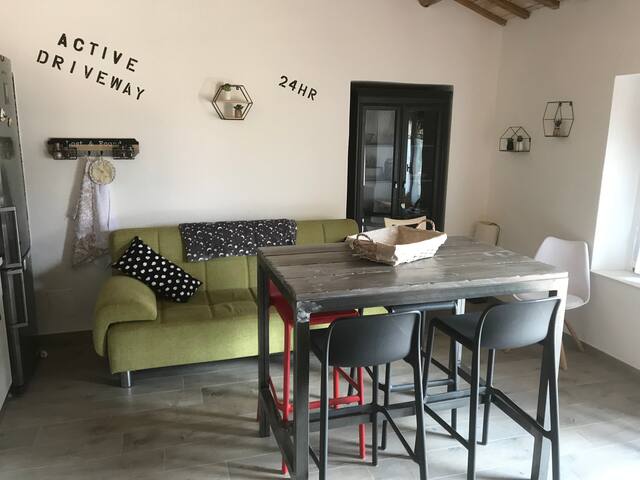 Airbnb Pianella Vacation Rentals Places To Stay