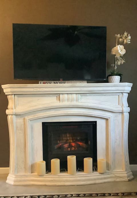 Popular Airbnb listing: Welcome Home! in Port Tampa City