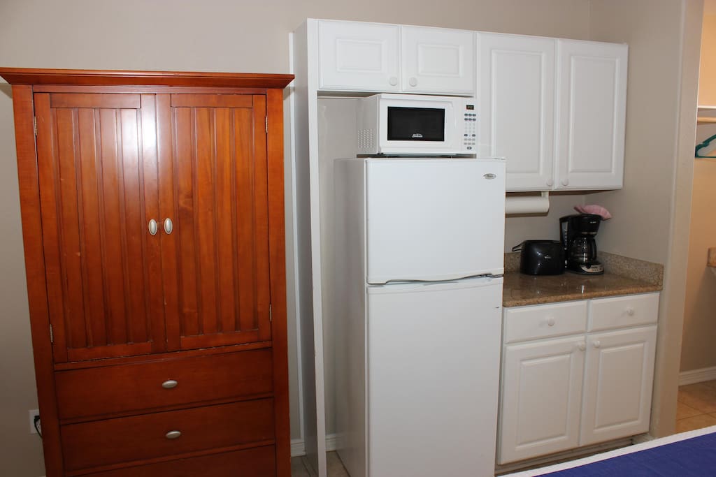 Kitchenette area with large r