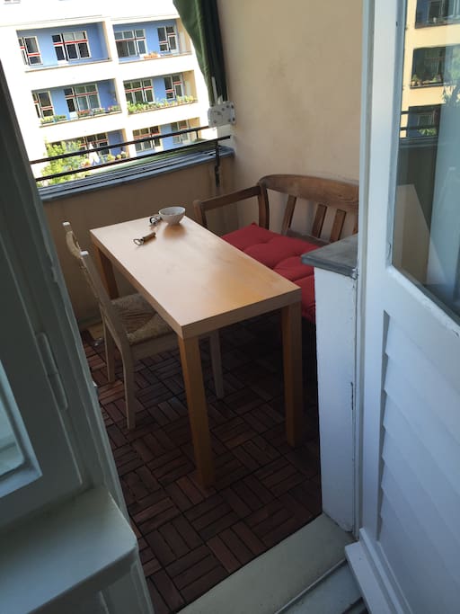 balcony