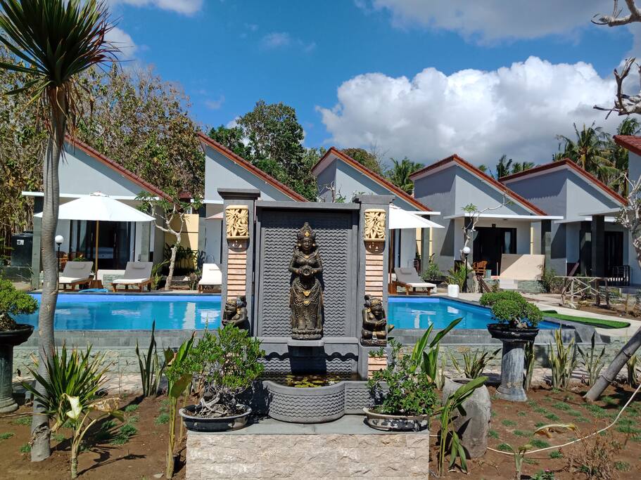 Entrance statue