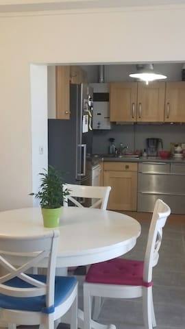 listing_image