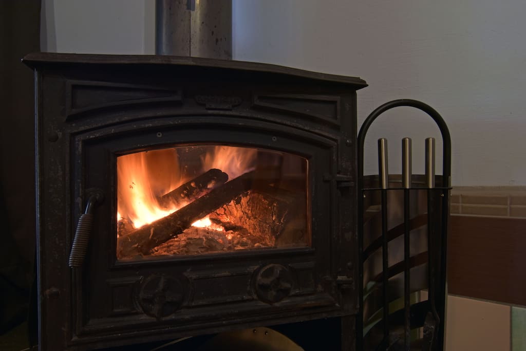 Rooms have a fire stove insted of sencheral heating