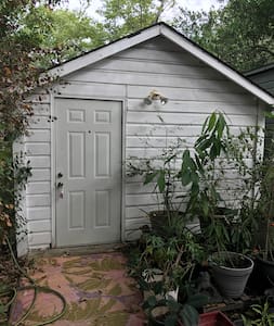 Writer's haven in private guesthouse.