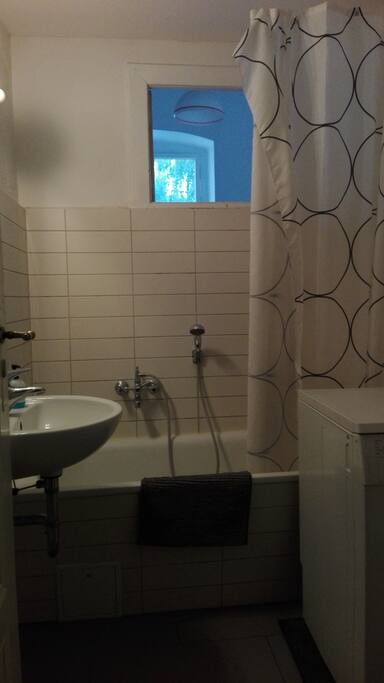 Little cosy bathroom