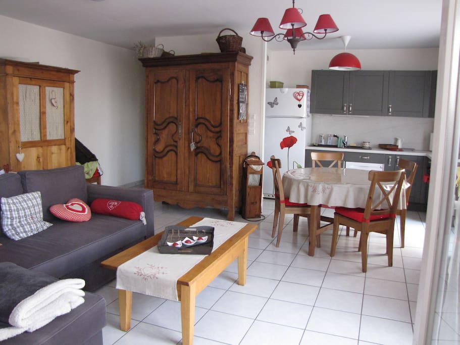 Séjour + cuisine