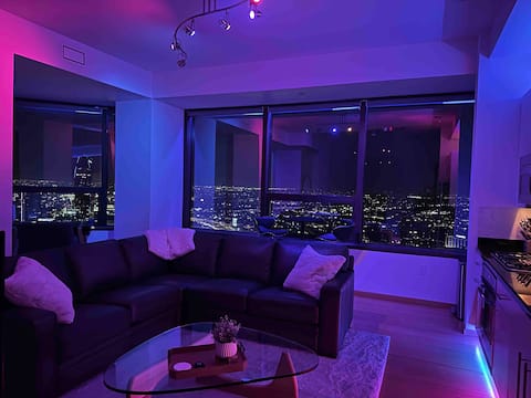 Successful Airbnb property: Ocean View From DTLA Skyscraper in Vernon