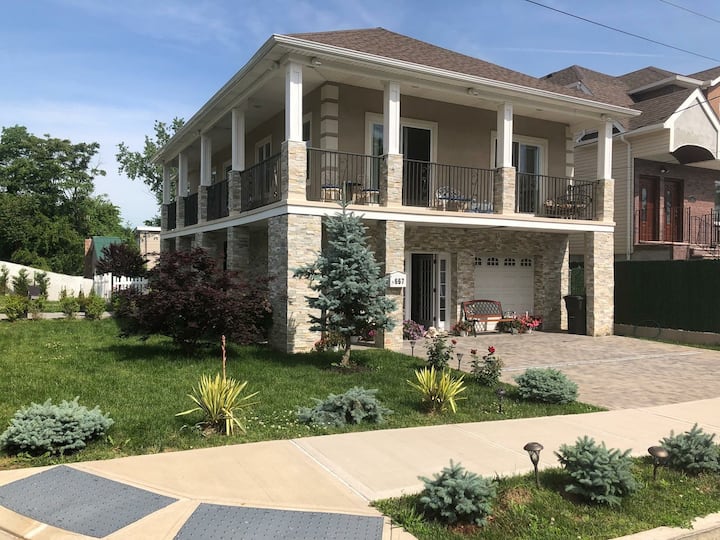 Lower New York Bay Holiday Rentals & Homes Staten Island, Staten Island, NY Airbnb