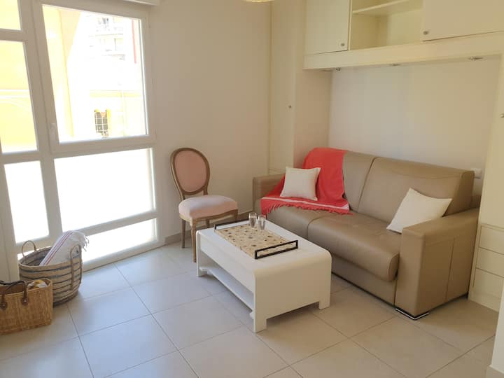 Studio 4* A/c Terrasse Mer & Plage, Parking - Menton