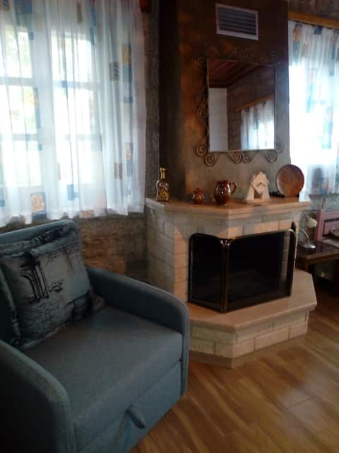 Successful Airbnb property: HoNey HoMe KOYKOYLI - ZAGOROCHORIA in Περιφερειακή Ενότητα Ιωαννίνων