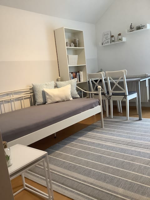 Top Airbnb: Cozy apartment near the university in Neudorf Nord