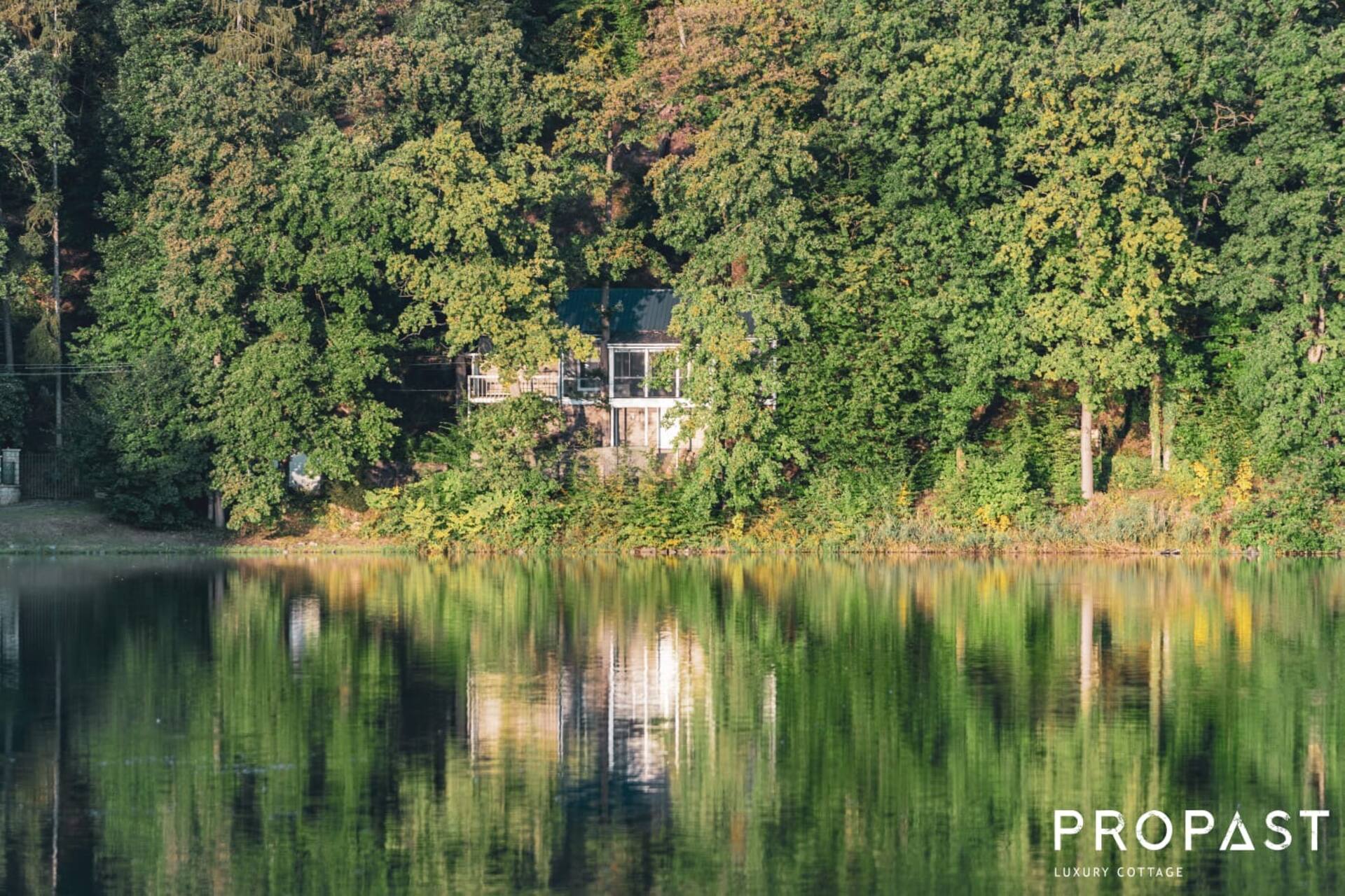 Propast Luxury Cottage