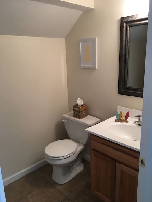Upstairs Full Bath