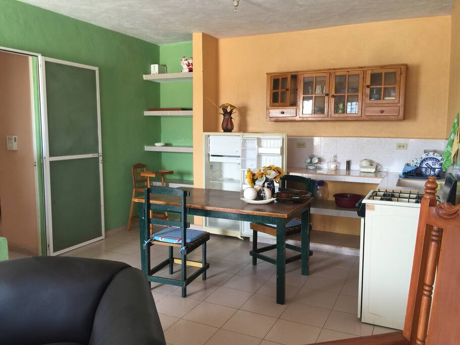 comedor, estufa, refrigerador