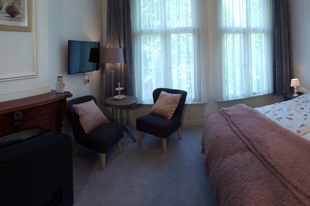 Sitting area