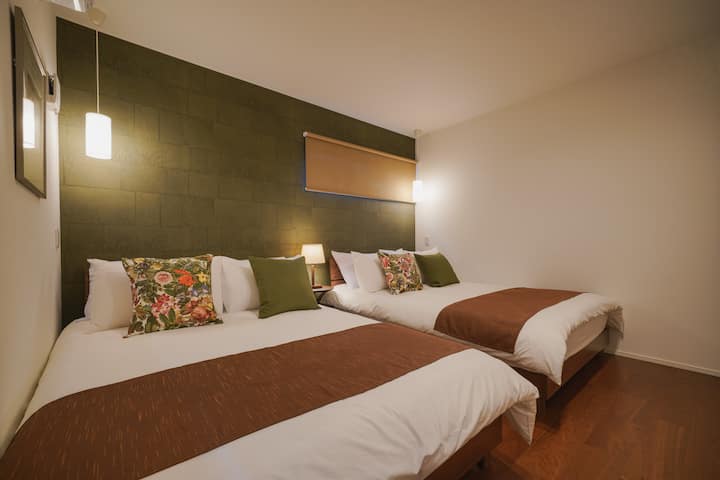 Sovrum 2/2 dubbelsängar