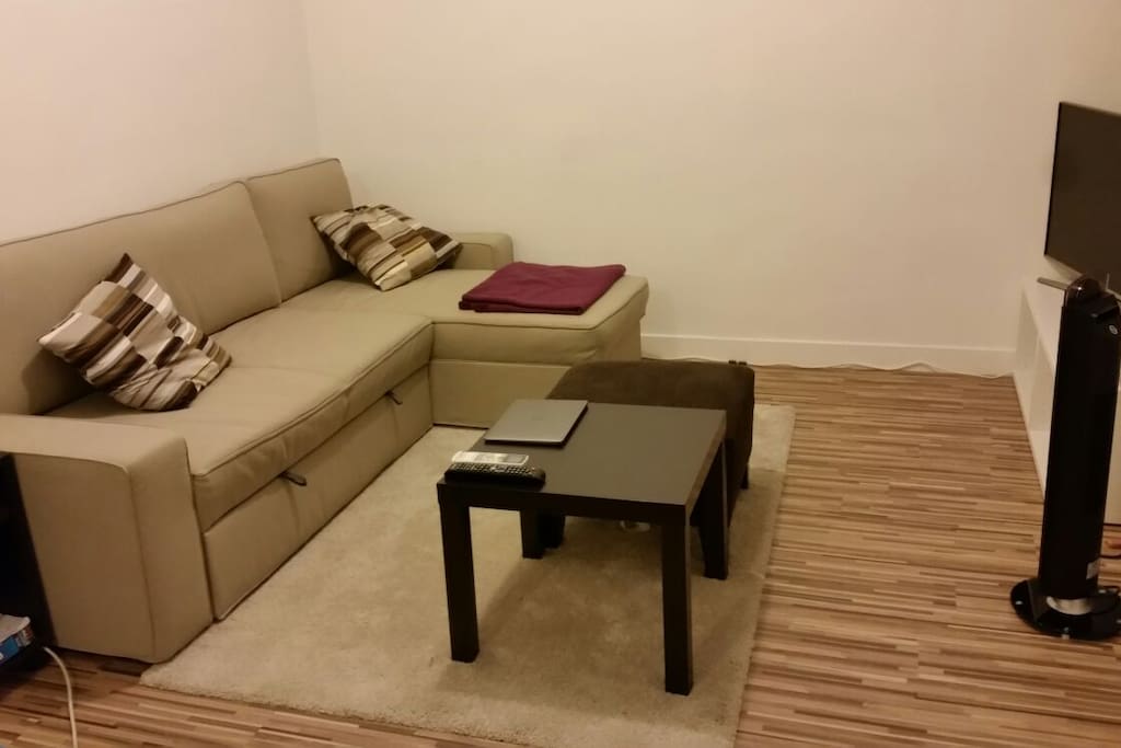Lounge and TV