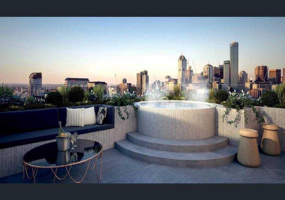 Spa(There’re 2 spas on the Top floor, available from 7 am to 11 pm)
