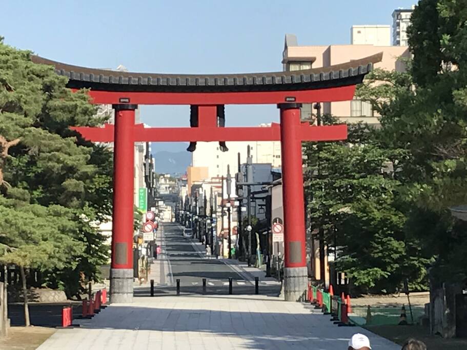 盛岡八幡宮門前町にある「ぶちょうほの宿」盛岡 さんさ踊りの部屋です