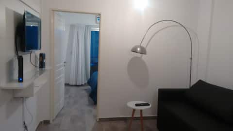 Successful Airbnb property: Comfortable apartment 2 rooms Almagro 100 meters Italian hospital in Almagro